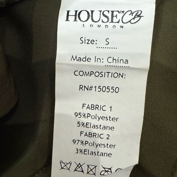 HOUSE OF CB Laurel Wide Leg Cargo trousers in olive green - Picture 12 of 12